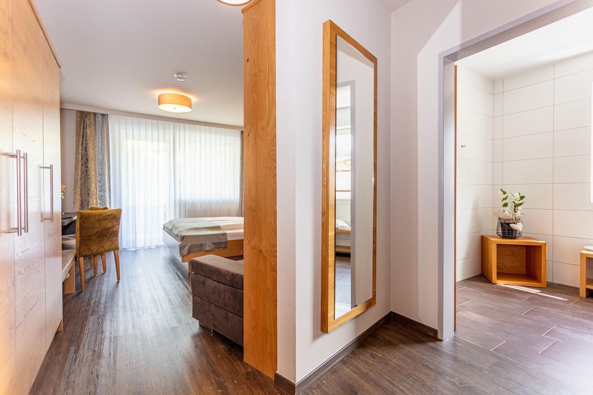 Hotel Almrausch ザールバッハ・ヒンターグレム エクステリア 写真