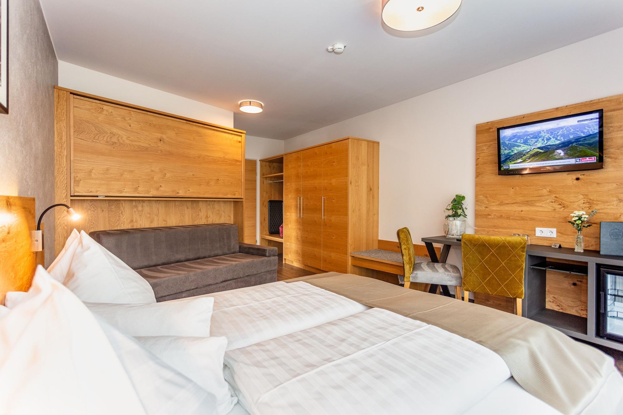 Hotel Almrausch ザールバッハ・ヒンターグレム エクステリア 写真