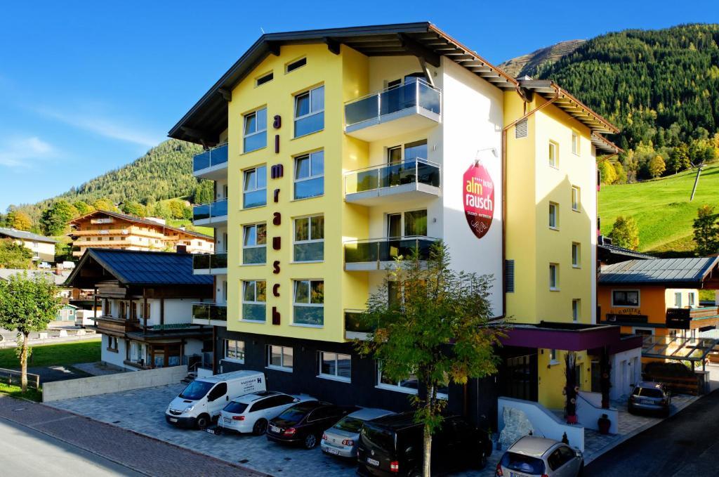 Hotel Almrausch ザールバッハ・ヒンターグレム エクステリア 写真