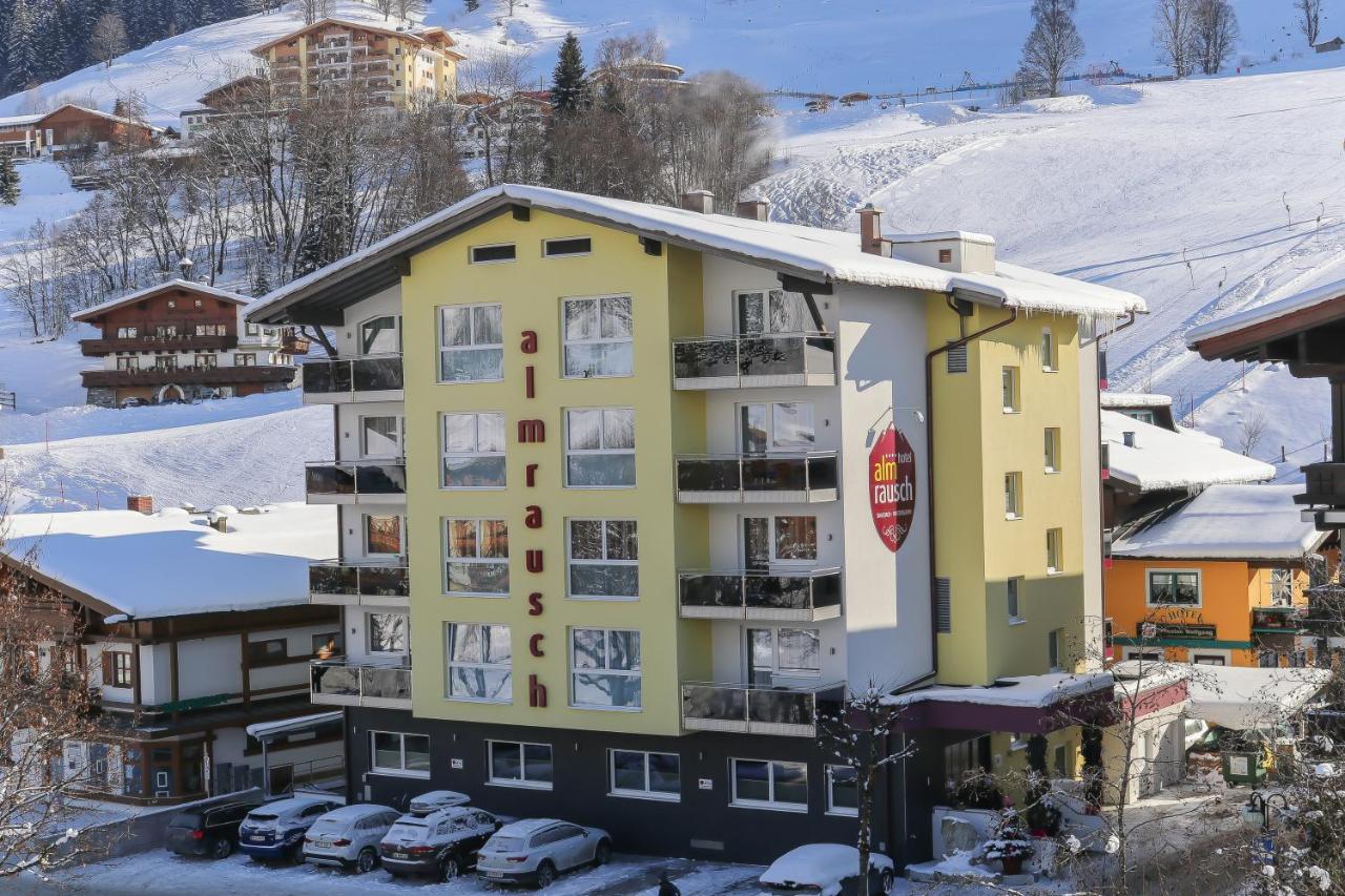 Hotel Almrausch ザールバッハ・ヒンターグレム エクステリア 写真