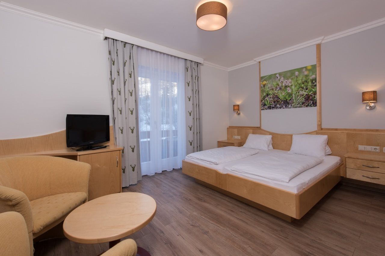 Hotel Almrausch ザールバッハ・ヒンターグレム エクステリア 写真